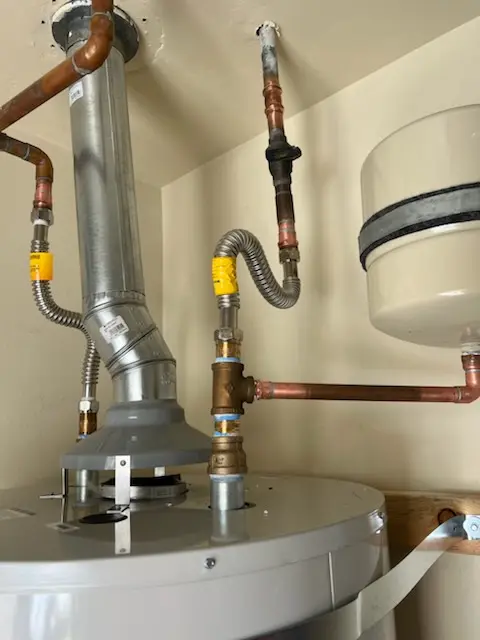 Water heater installation and plumbing repair in South River Heights